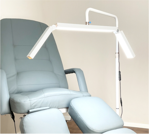 Бестеневая лампа для педикюра и косметологии с подвижными световыми панелями М9X